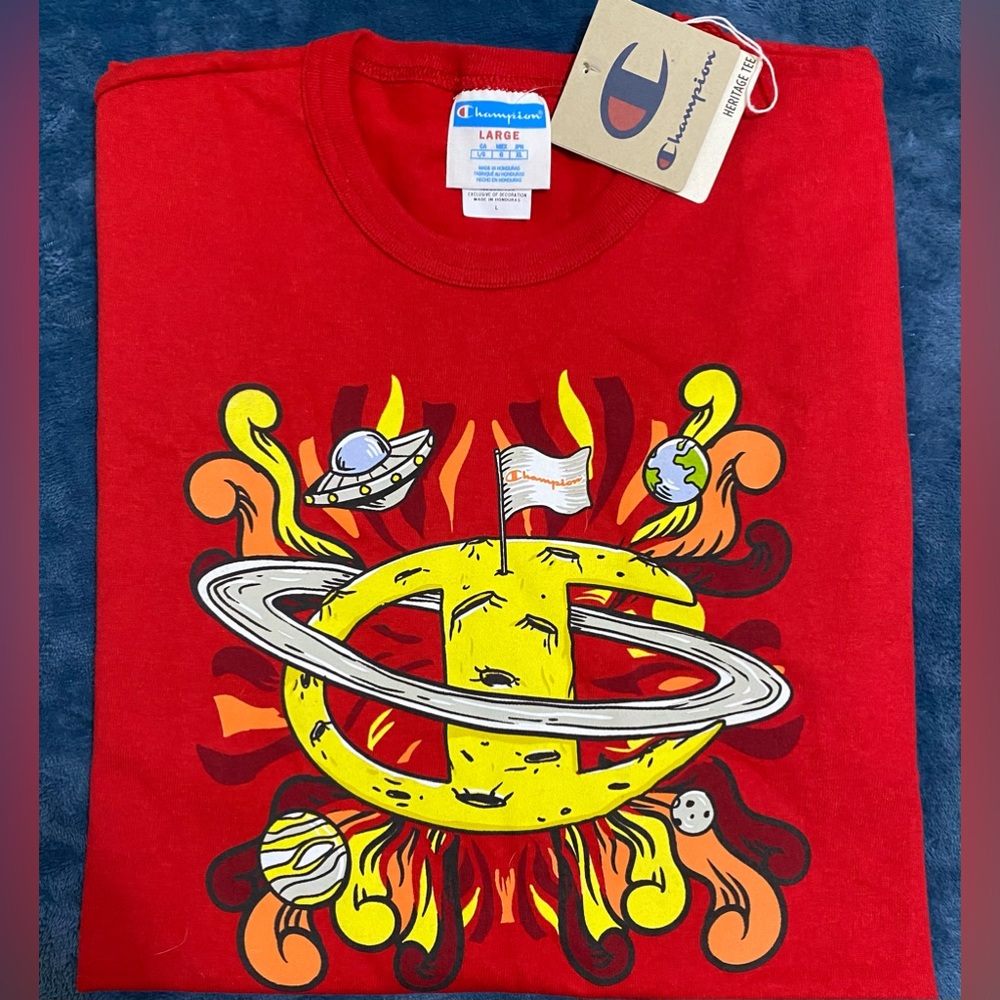 Men’s champion t shirt